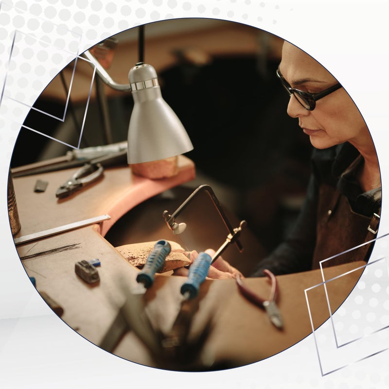 Artistic Wire Jewelers Saw Frame Kit - Jewelers Saw with 36 Blade Assortment (3/0, 2/0, 1/0 Sizes) - Ideal for Jewelers, Silversmiths, Hobbyworkers, DIYers - Image 4